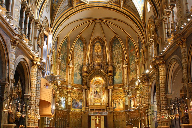 Cómo encontrar una iglesia cerca de ti y confirmar los horarios de misa